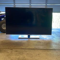 Big Screen 50 In Hisense 