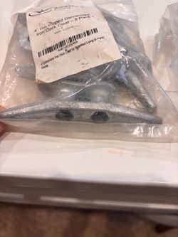 4” and 6” galvanized iron dock cleat (8 pack and 4 pack)