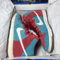 Nike Dunk High Blood Gums 2009