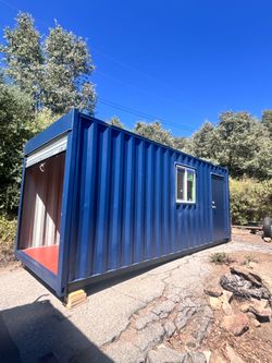 20FT SHIPPING CONTAINER – WIND & WATERTIGHT | HEAVY DUTY STORAGE SHED | CONEX BOX (ROLL-UP + MAN DOOR + WINDOW)