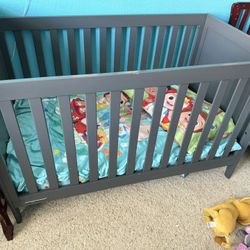 Crib/toddlers Bed 4in1 With Mattress