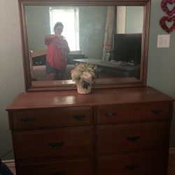 Dresser With mirror