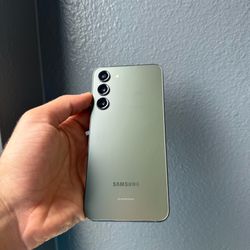 Samsung Galaxy S23 Plus 5G 'Green' · Unlocked - 256GB
