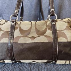 Coach Signature C Canvas Bag