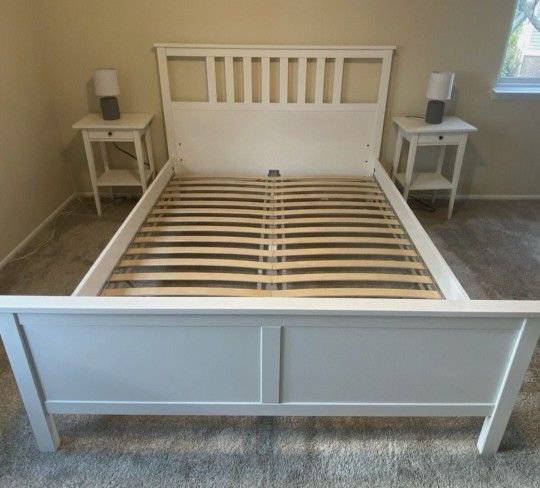 Queen Bed Frame And 2 Nightstands