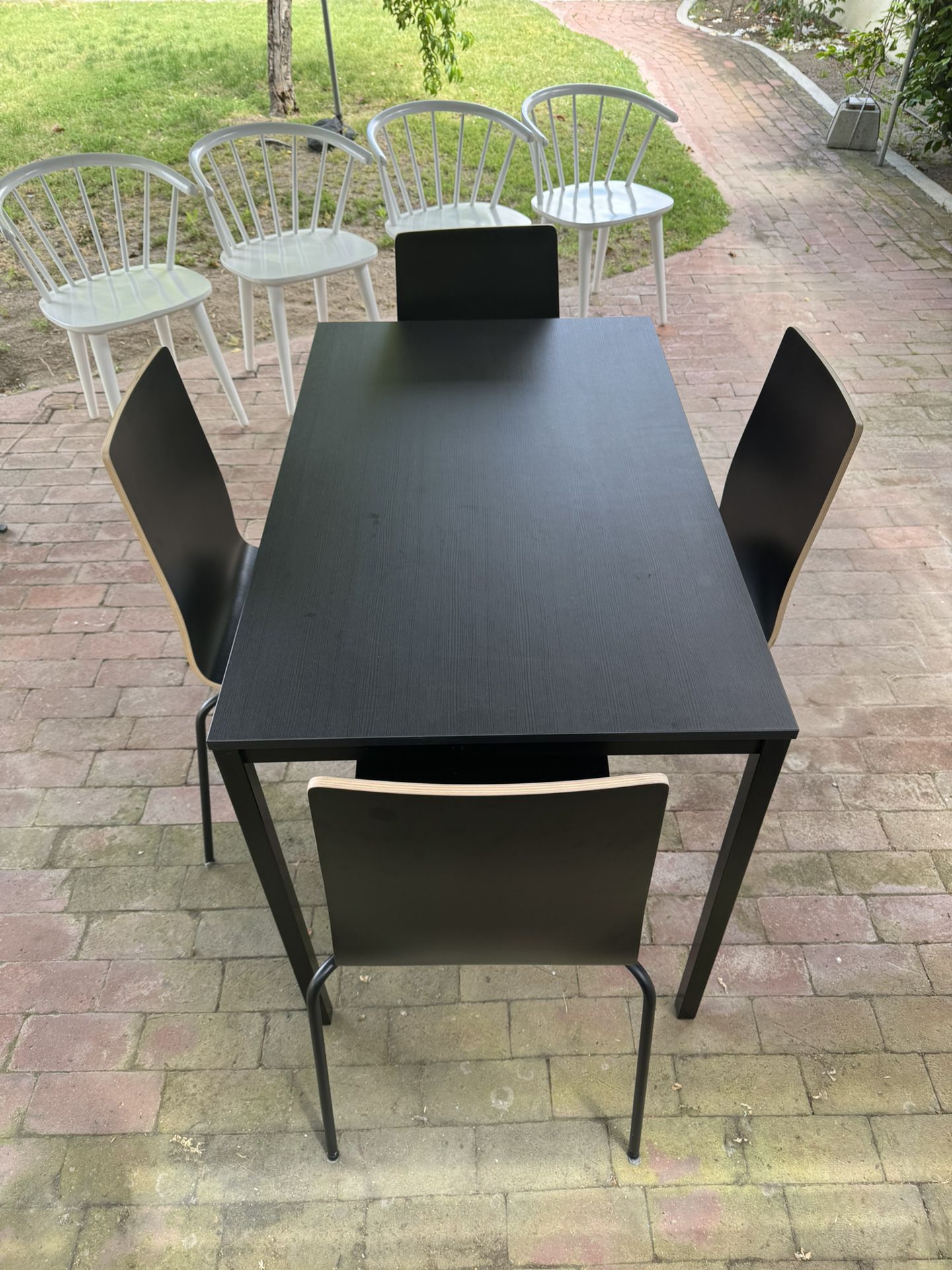 SMALL APARTMENT SIZE DINING TABLE WITH CHAIRS 