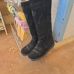 JUICY COUTURE BOOTS 8
