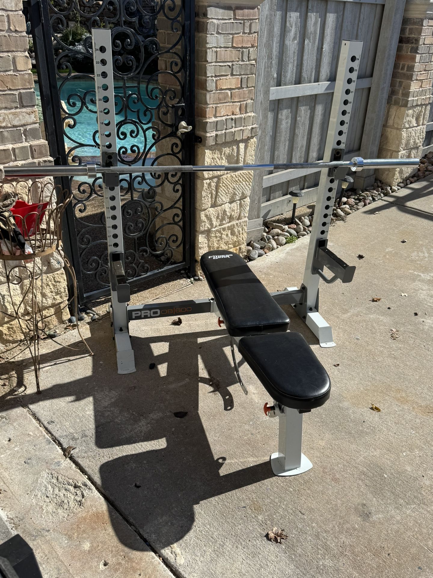 Rack,Bench,Bar,& Weights