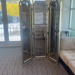 Standing/Wardrobe Mirror (tri-folding)