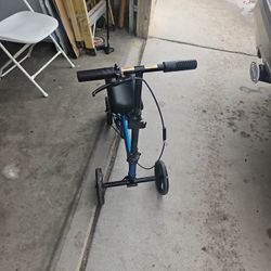 Knee Walker