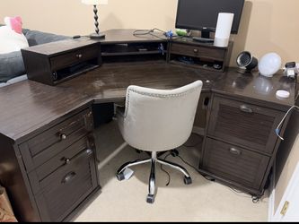 Pottery Barn Bedford Collection Corner Desk