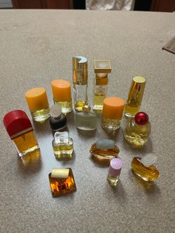 15 Mini Perfumes