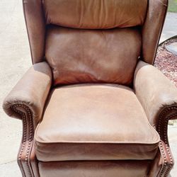 Nice Chair 