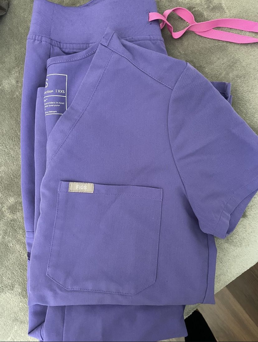 Figs Scrubs Bundle