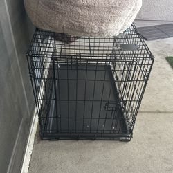 Dog Crate Like New! Only Used 3 Times By Pup