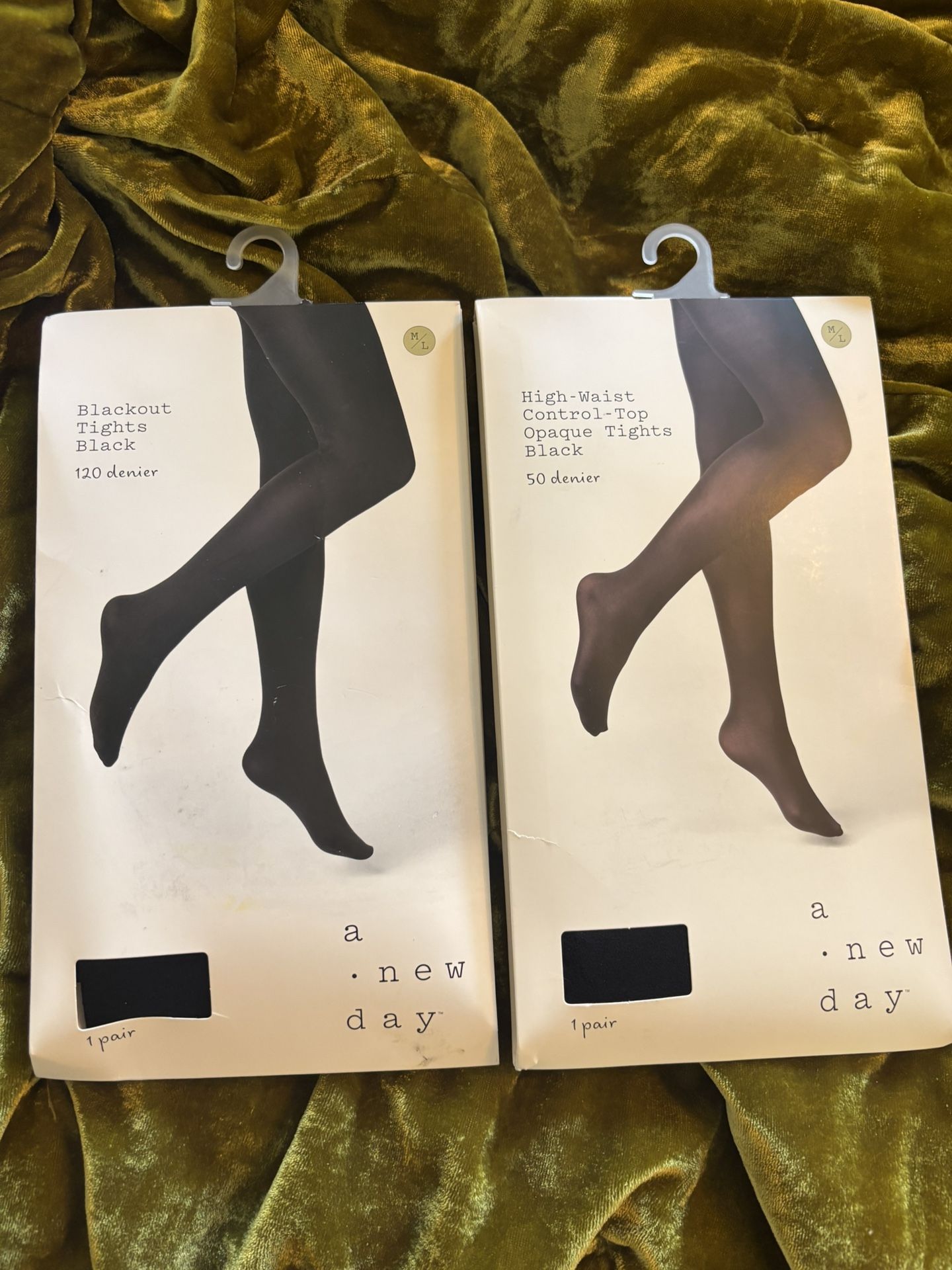 Women’s New nylons tights size M/L