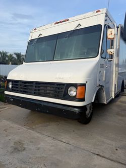 1993 GMC P3500