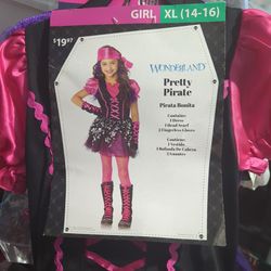 Pretty Pirate Costume 