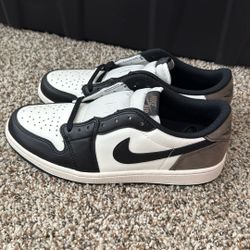 Air Jordan 1 Retro low OG ’Mocha’