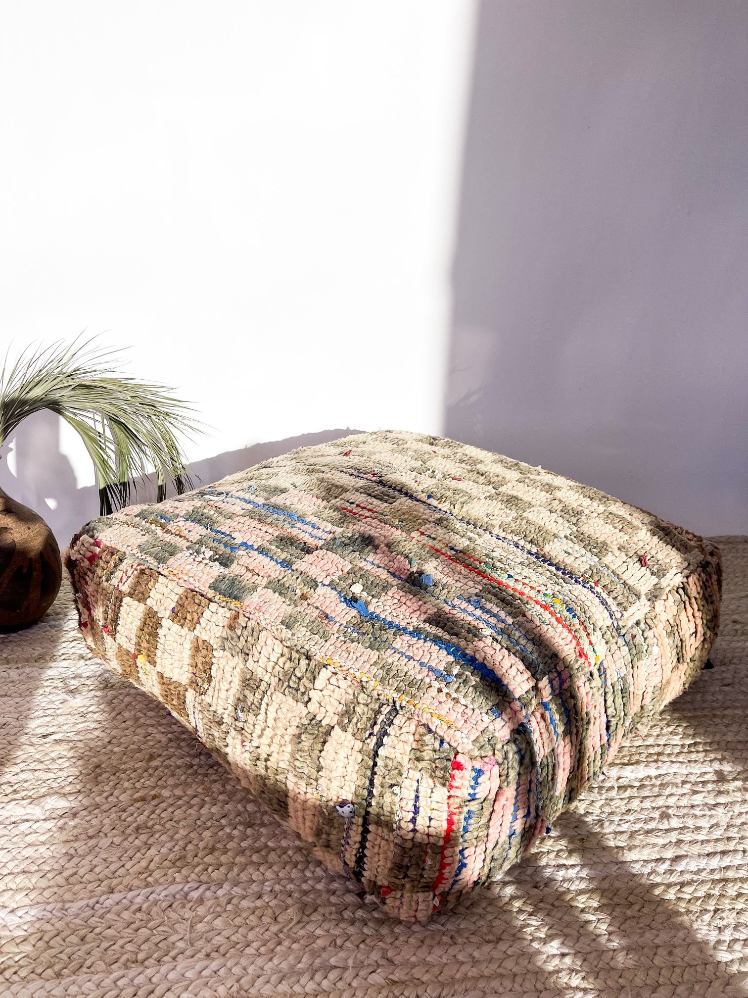 Moroccan Kilim Pouf - Floor Pouf - Vintage Moroccan Ottoman - Beni Ourain Square Pouf - Yoga Meditation Cushion - Checkered Black and White