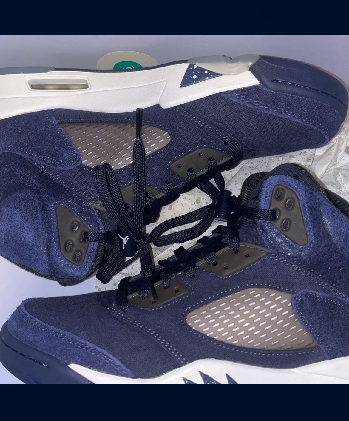 Air jordan 5 retro SE’ midnight navy ( size 8.5 men equivalent to 10 women )