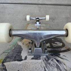 Element Skateboard (Size 8.25) 