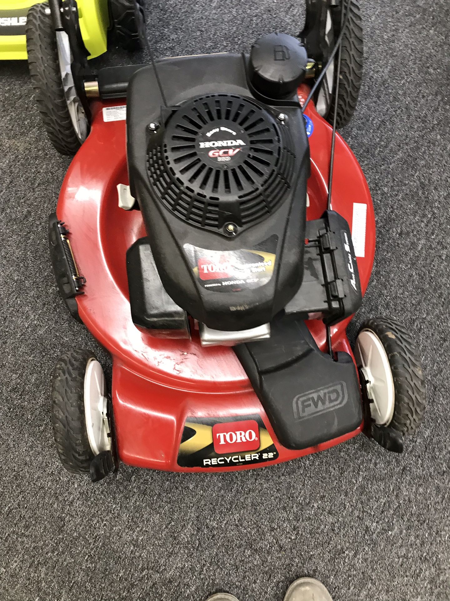 Toro self propelled lawn mower