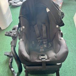 Nuna Baby Car Seat With base And Stroller Attachment
