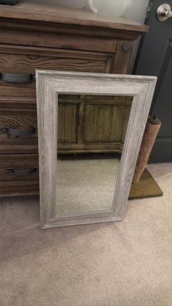 Mirror 17x28