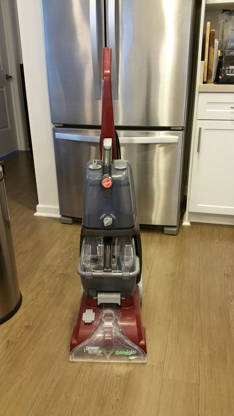 Hoover Power Scrub Deluxe Carpet Cleaner