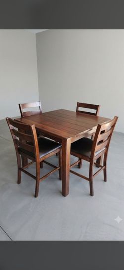 ​Solid Wood Counter-Height Dining Set (Table & 4 Chairs)