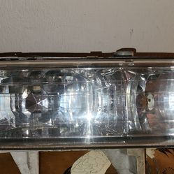 Come Get It Reduced $250 JDM STANLEY 1PCs Headlight