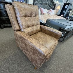 Recliner Chair 🎈🎈🎈