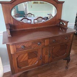 Antique Hutch/China Cabinet 