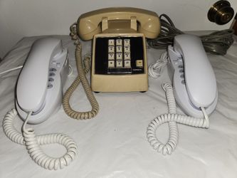 3 Vintage Telephones