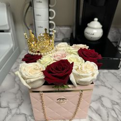 Flower purse arrangement 