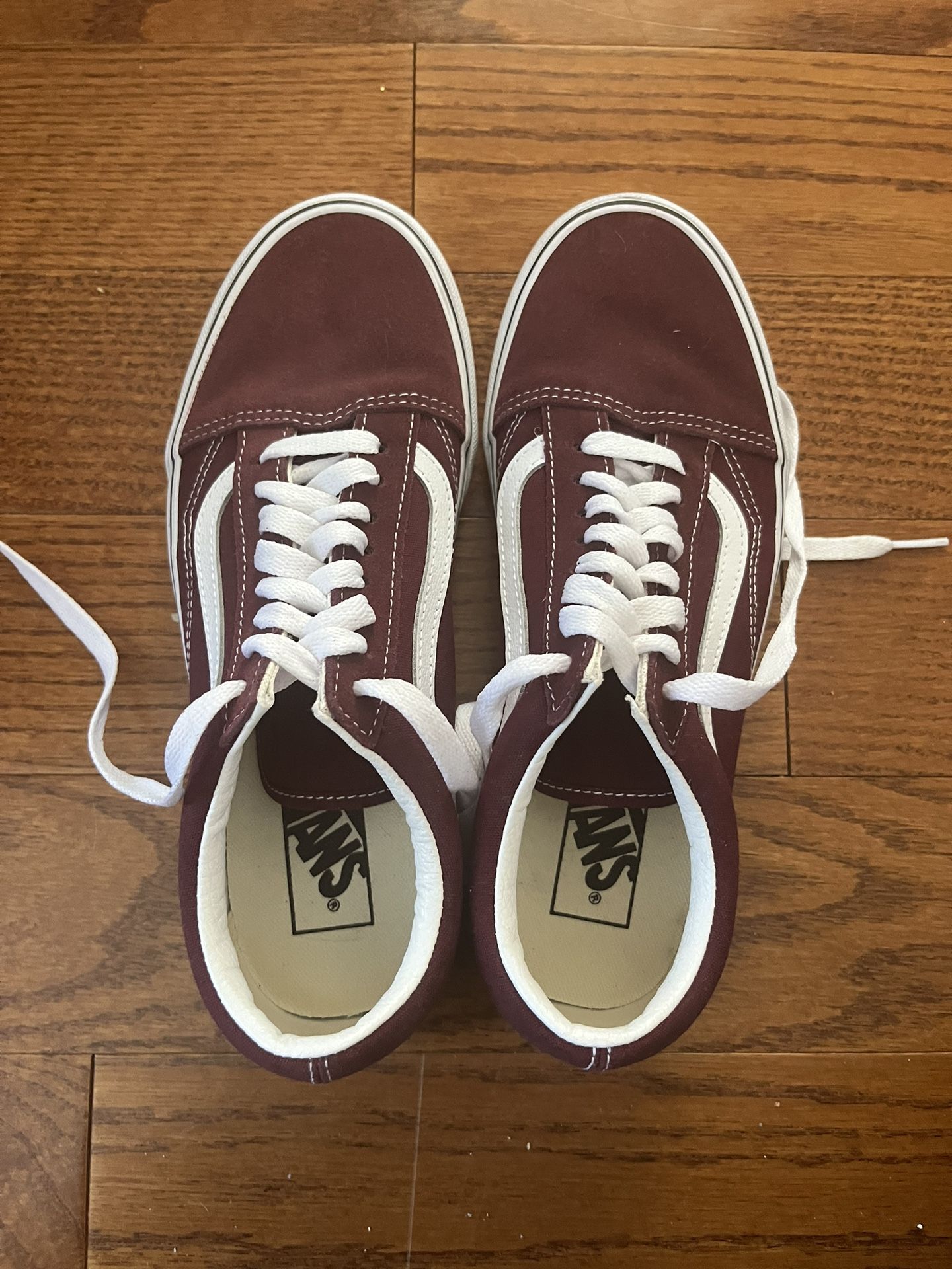 Maroon Old Skool Vans 