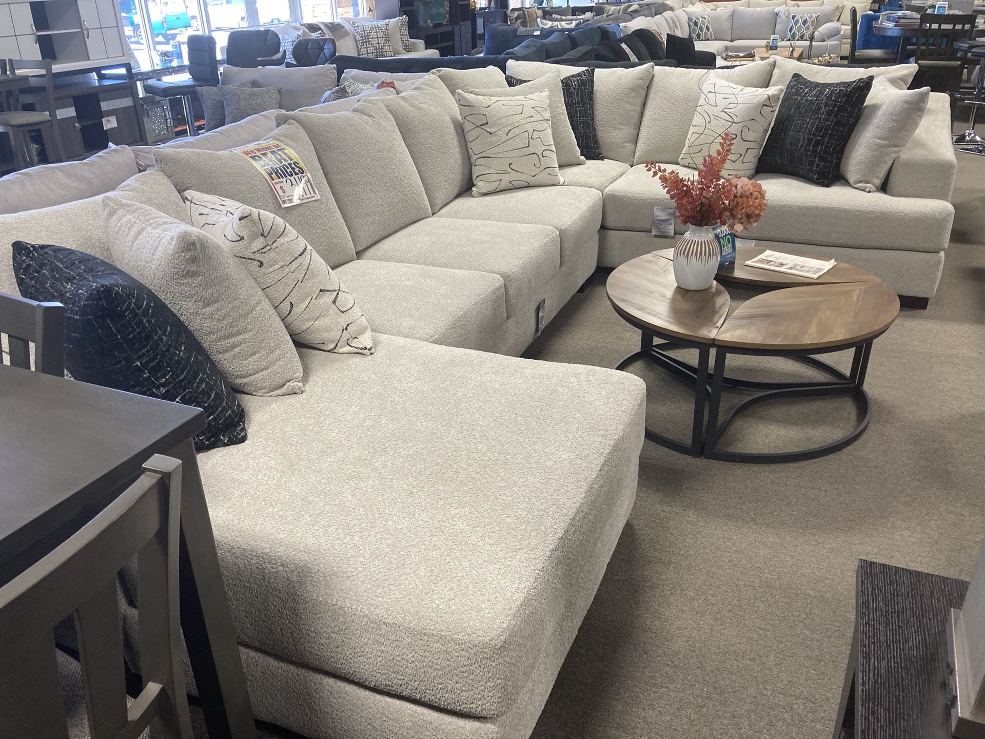 Beige Double Chaise Sectional😍😍 Easy Financing Available ✅✅