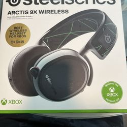 Arctis 9X SteelSeries Wireless Stereo Gaming Headset for Xbox One - Black