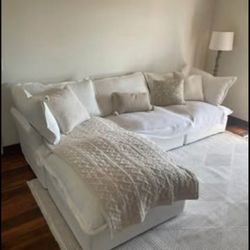 Free Delivery 🚚 Brand New Ascend Luxury Cloud Couch in White