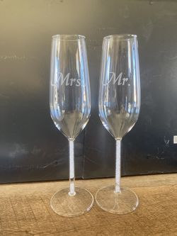 Champagne Flutes Mr And Mrs $15