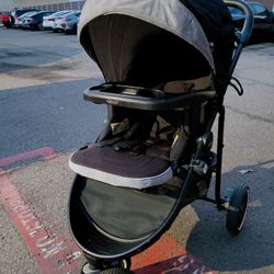 Graco Stroller Normal Used $ 60.€.$$$$$NOW50$$$ .$