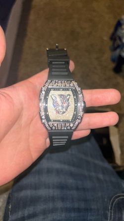 VVSCZ Watch