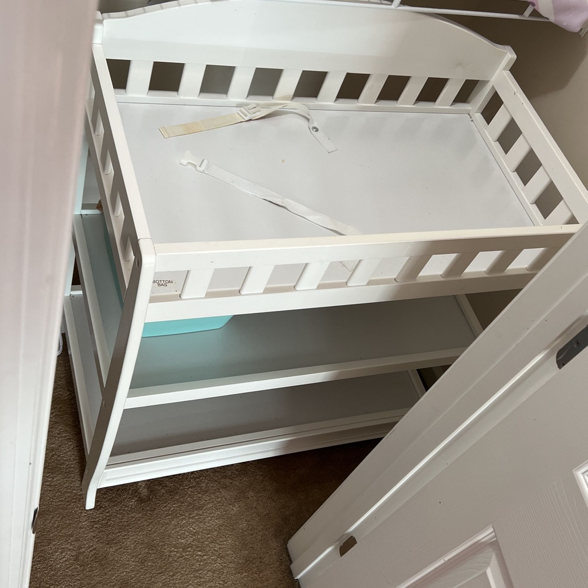 Baby Changing Table With Shelves