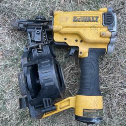 Dewalt 15* Siding/Fencing Coil Gun