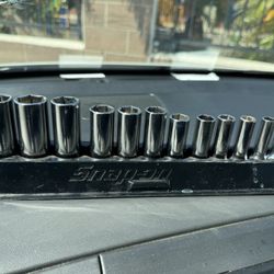 12 piece  3/8 drive metric deep socket set