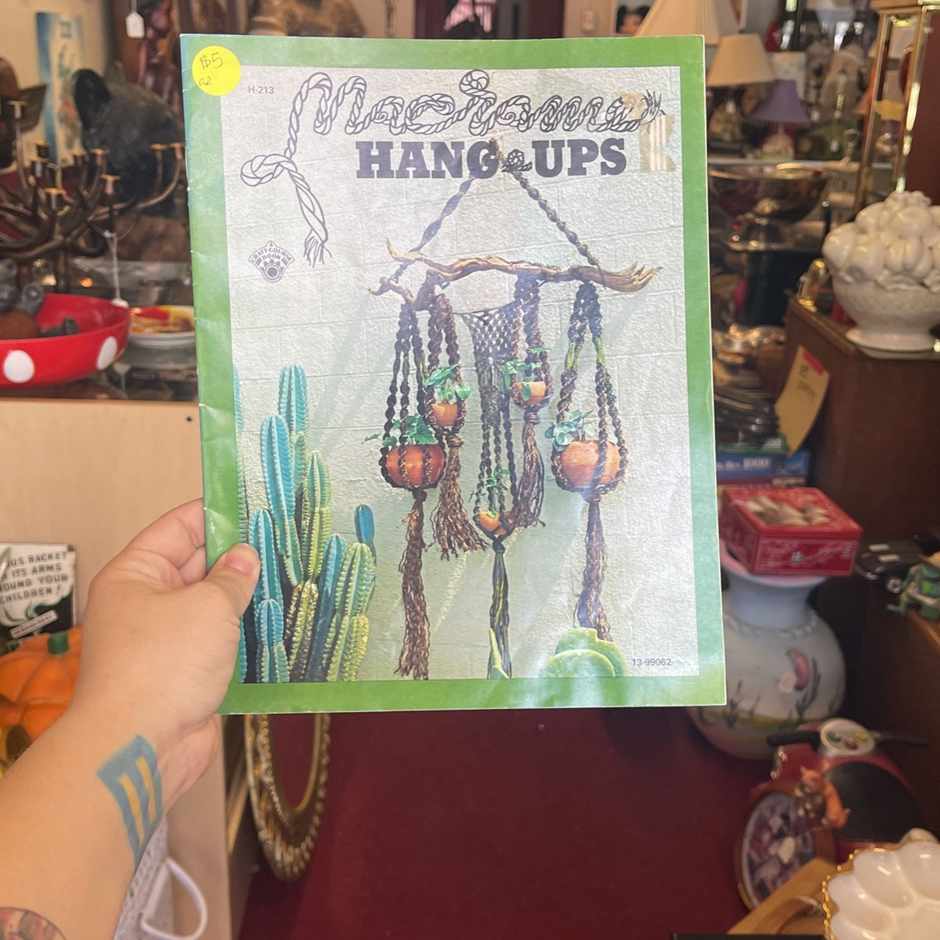 Vintage 1970s Macarame Hang Ups How To Magazine 