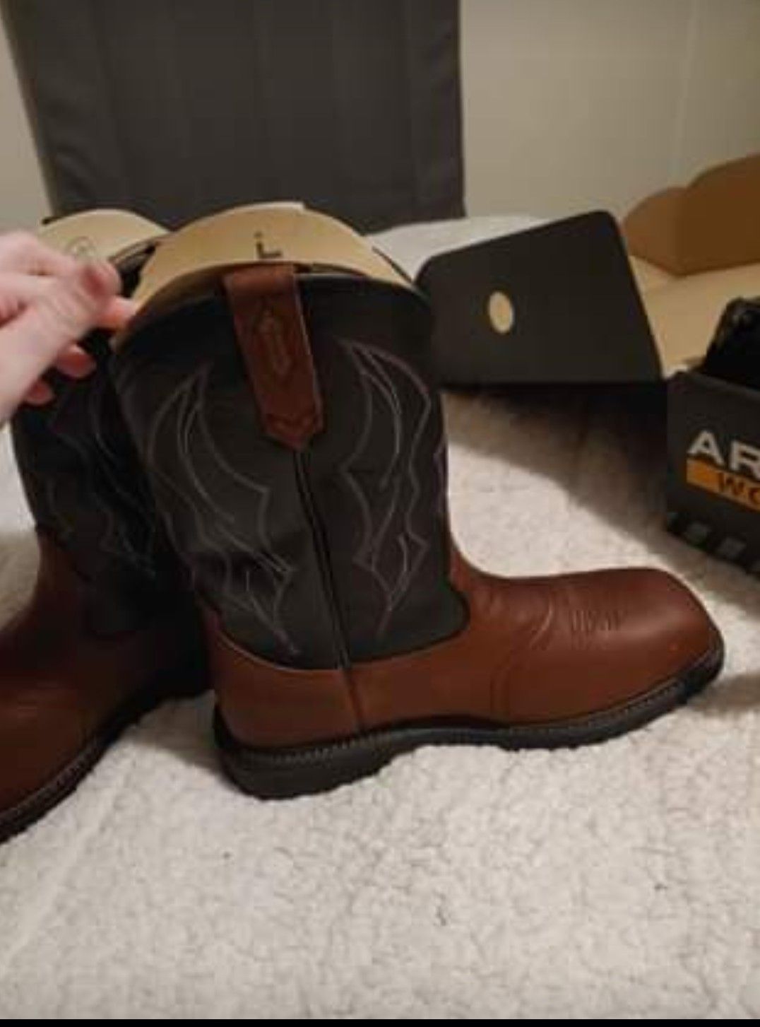 Ariat composite toe work boots