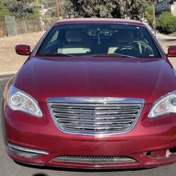 2014 Chrysler 200 Convertible