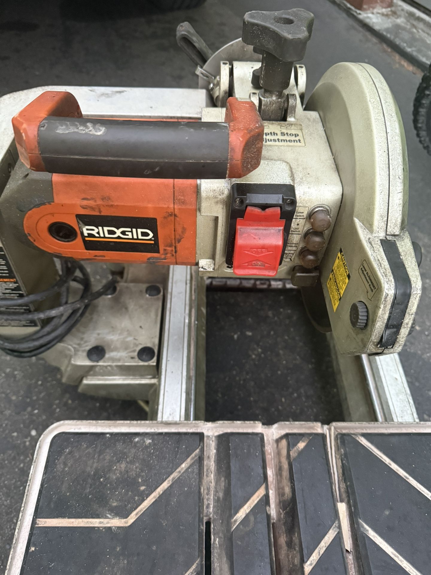 RIDGID Tile Wet Saw